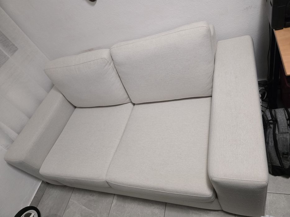 Sofá branco 100cm X 180cm