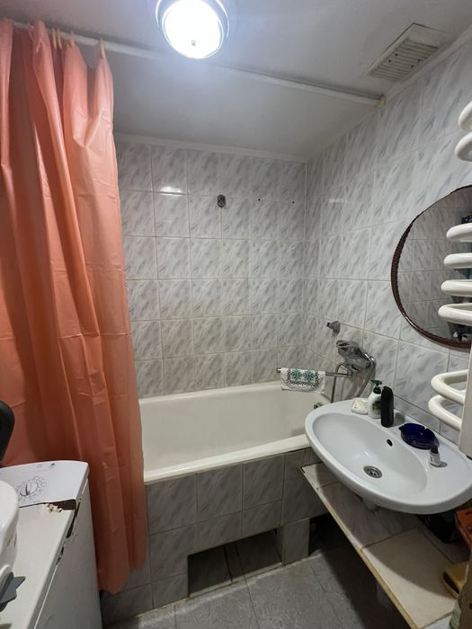 Продається 2 кімнатна квартира