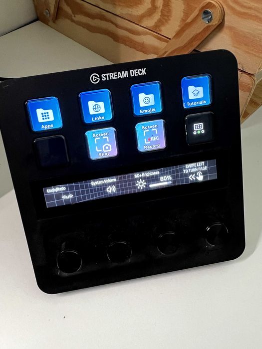 Stream Deck + Black - como novo64861187603202121