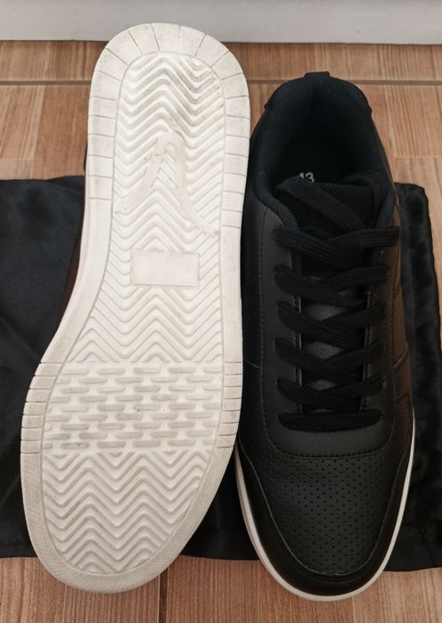 Продам обувь ,inextenso