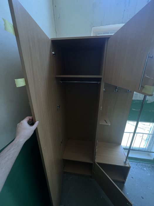 Продам Шкаф-прихожая