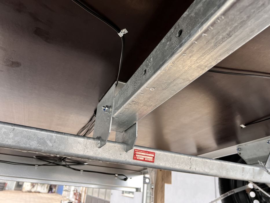 Böckmann przyczepa lekka  1.30x2,5m aluminiowa lekka Fabrycznie NOWA