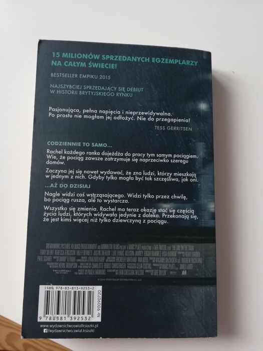 Książka Paula Hawkins "Dziewczyna z pociągu"