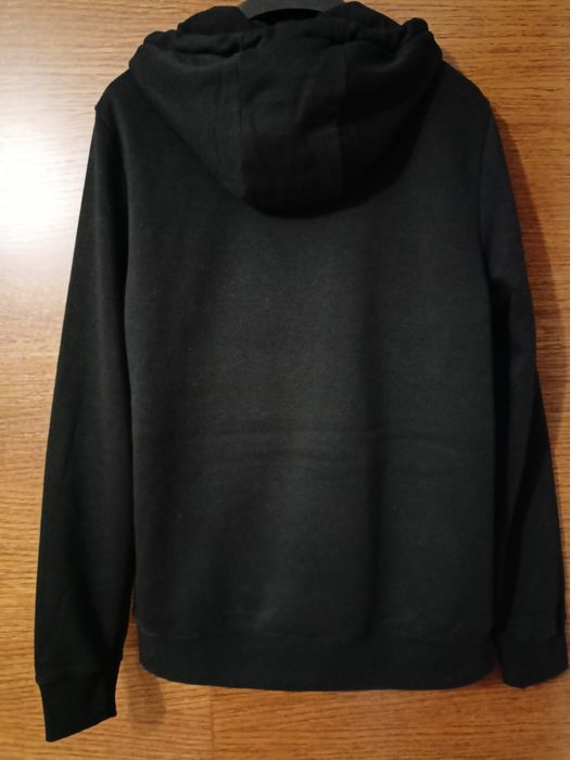 Bluza   dresowa.