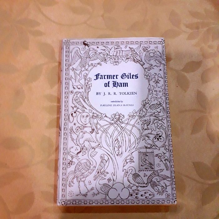 J R R Tolkien - Farmer Giles of Ham - Ed. 1974 HB ENG