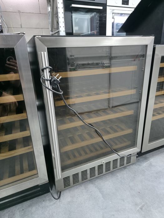 Винна шафа холодильник для вина ріхних розмірів від 50 см до 2м