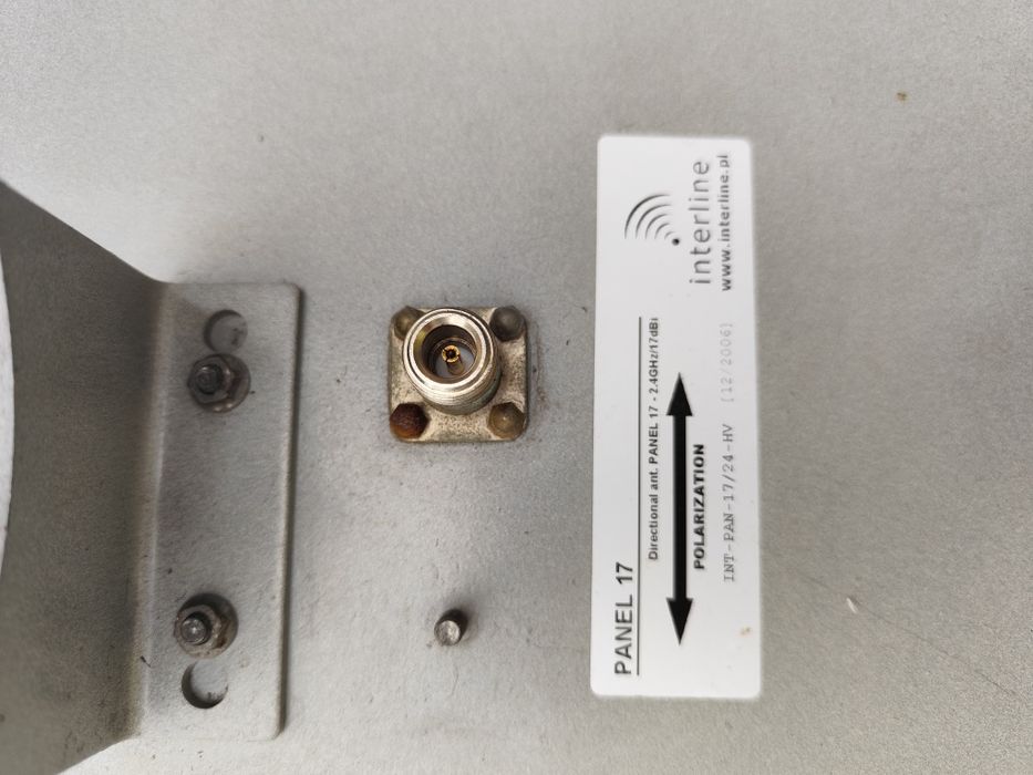 Antena Wi-fi 17dbi z przewodem