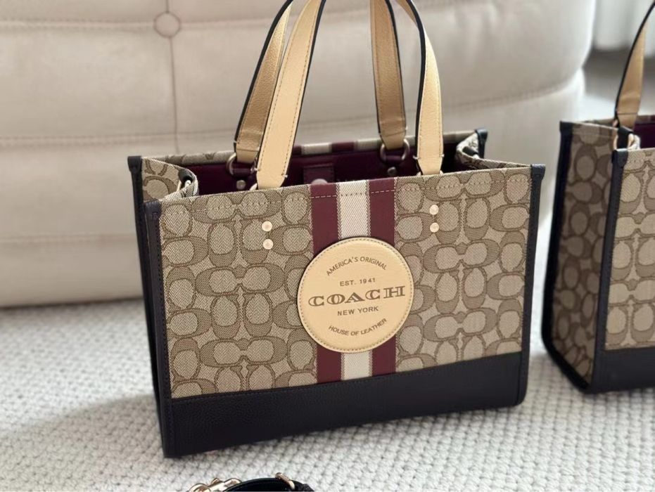 Жіноча сумка  coach dempsey коач сумочка женская сумка коач купить