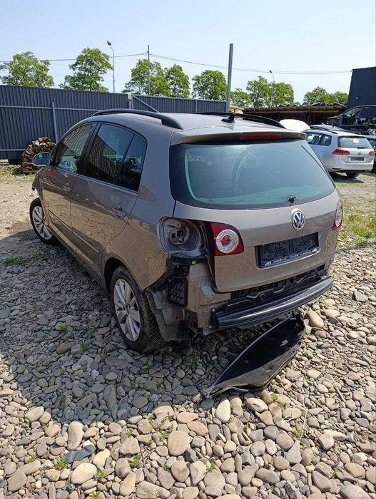 Автошрот Golf Plus Разборка запчасти Гольф Плюс запчастини шрот