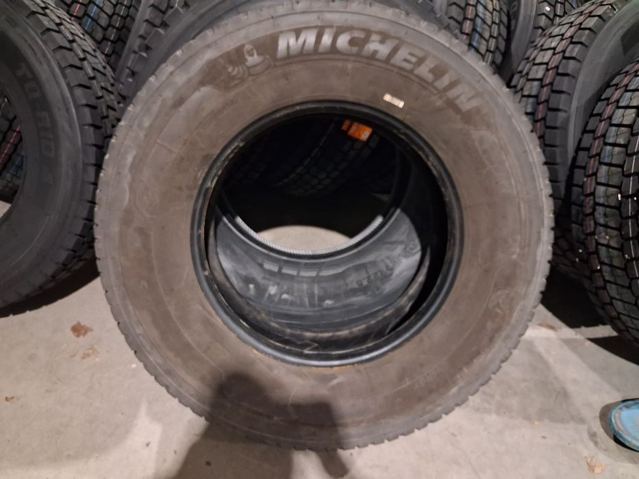 Opony ciężarowe 4x  315/70r22,5 Michelin oryginalne