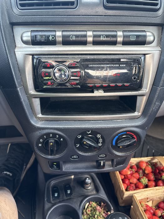 Kia Picanto 1.1 lx klimatyzacja ,  OC na rok