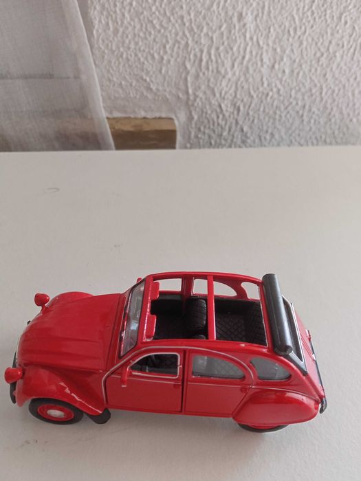Miniatura citroen 2cv