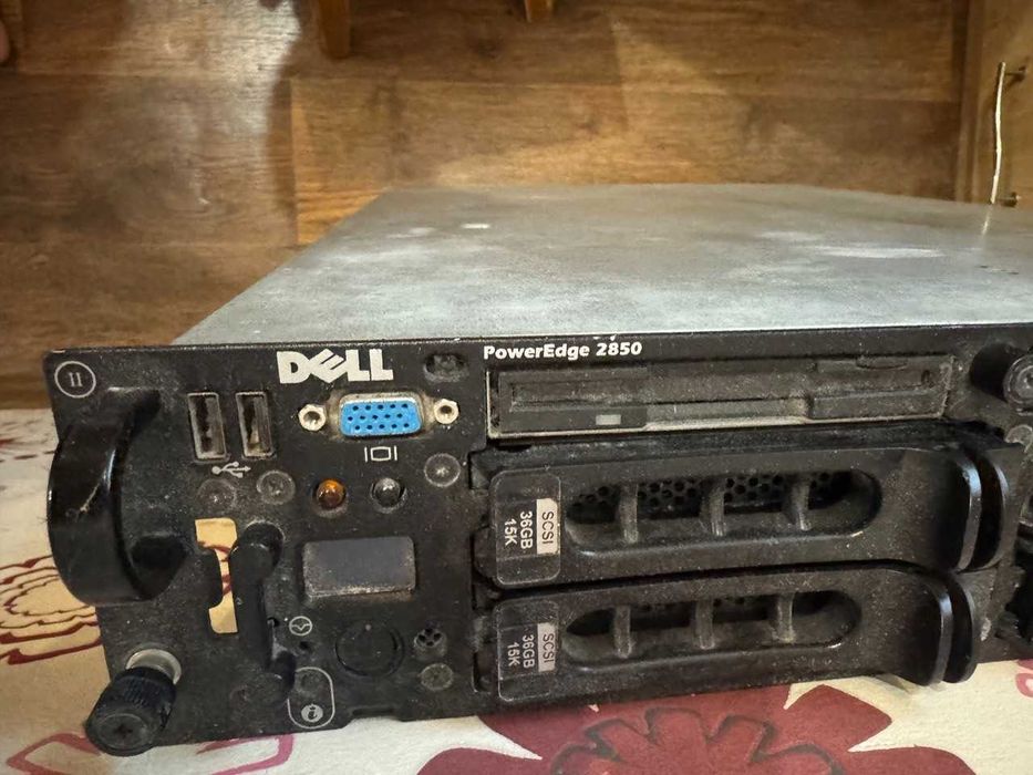 Робочий сервер dell PowerEdge 2850 emc с дисками