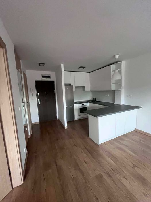 2 pokoje | 37,5 m² | Dębiec | balkon | pierwszy najem | 480m PKM | 2500 zł