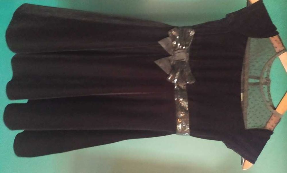 Нарядные платья плаття сукня 6-8л.