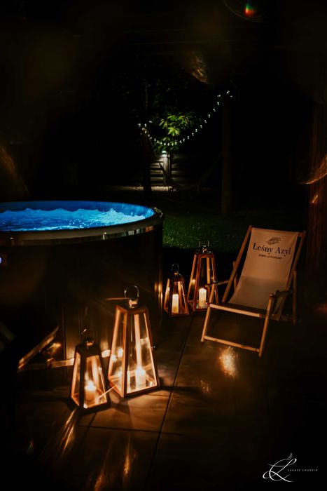 Leśny Azyl Domki z  jacuzzi i ogrzewnym zimowym tarasem, Zwierzyniec