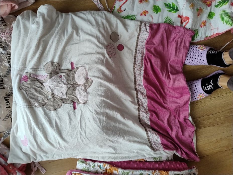 Ochraniacz na łóżeczko