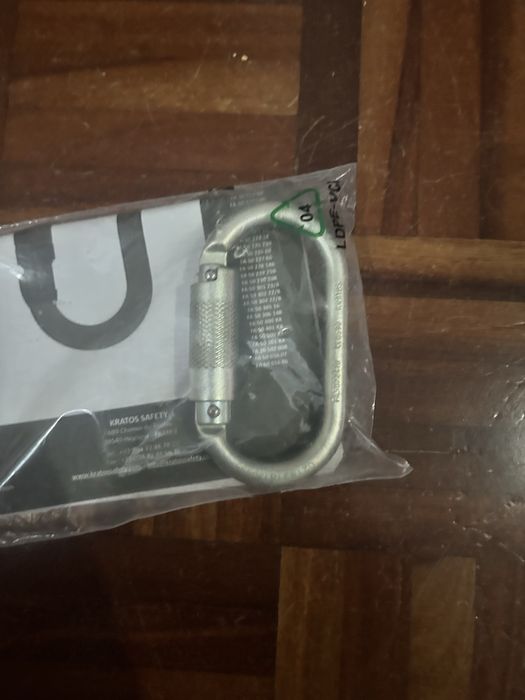 Descensor autofrenante Petzl I’D S +     Mosquetão com trava de rosca
