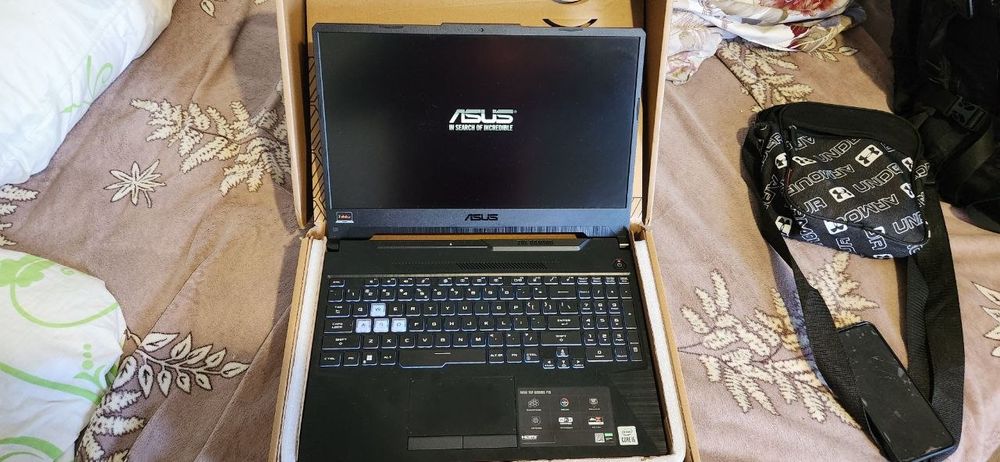 Продаю ноутбук Asus
