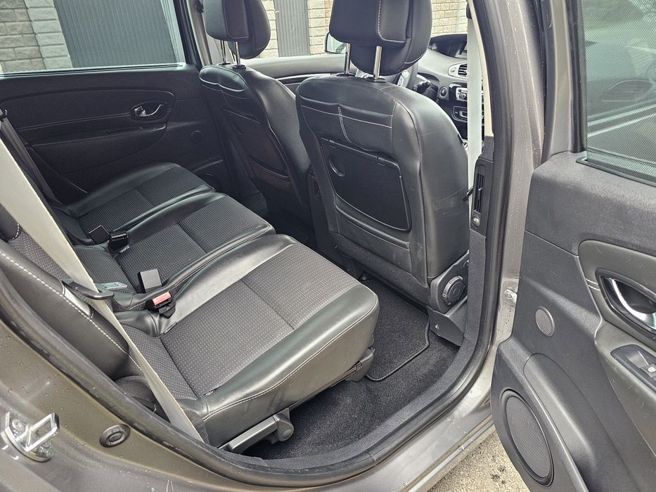 Renault grand scenic