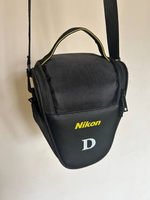 Дзеркальний фотоапарат Nikon D3100 Kit 18-55mm + сумка та зарядка