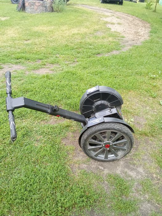 Segway Zasięg około 20 km sprowadzany z USA