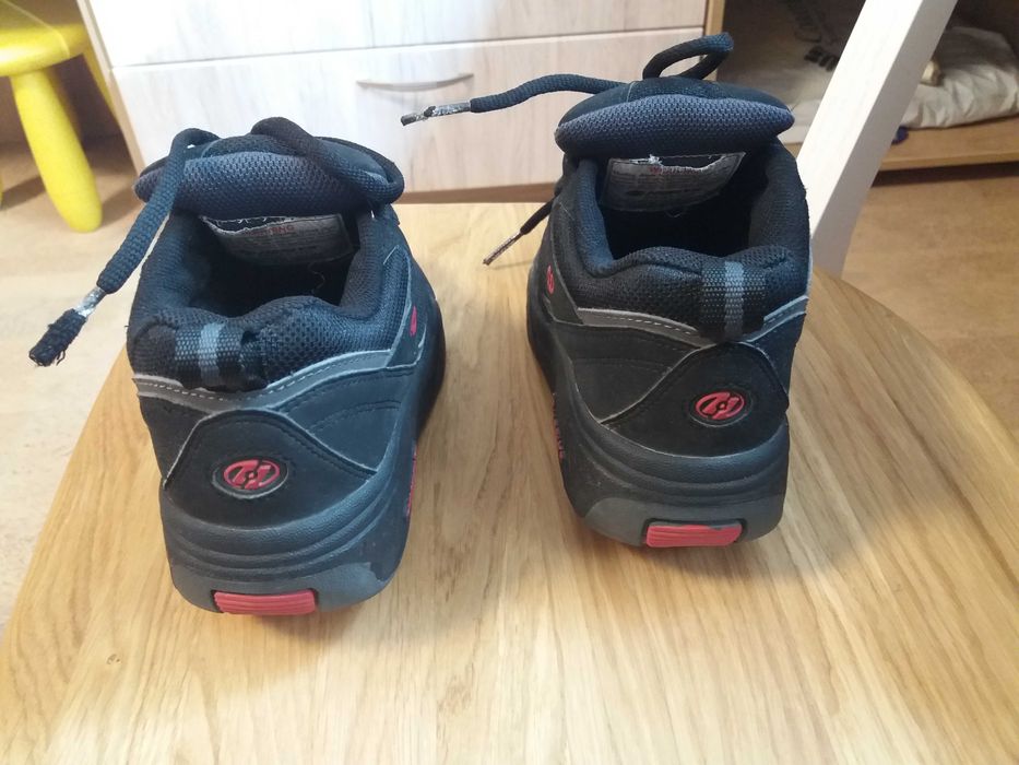 Ролики кроссовки Heelys EUR33 СМ20