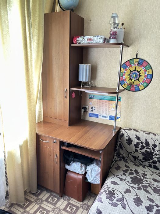 Шкаф стол для уроков