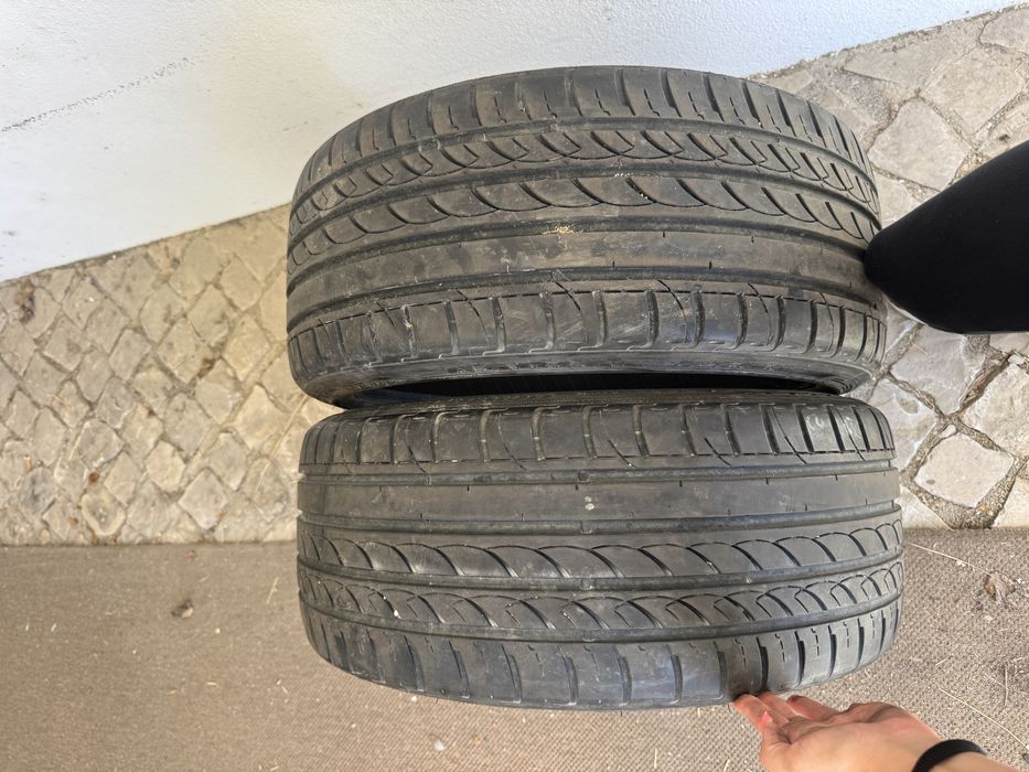 Pneus 20,  245/30/20