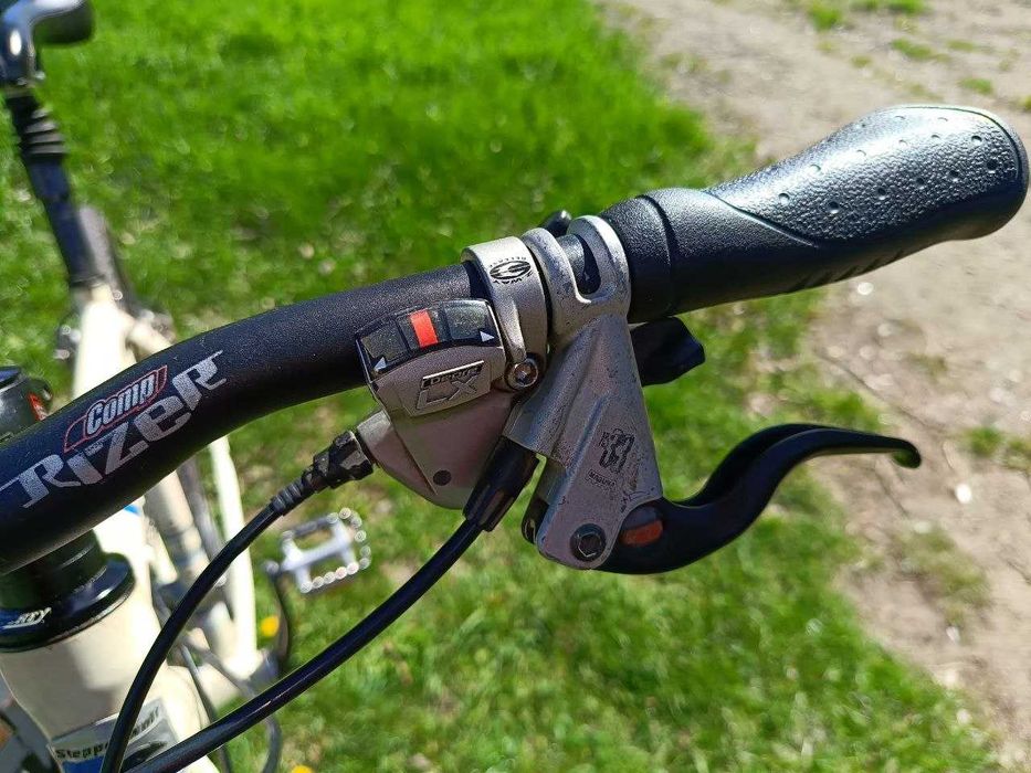 Велосипед  SPECIALIZED 28"L"    Shimano DEORE LX German