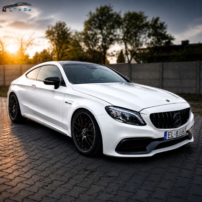 Mercedes-Benz Klasa C C63 AMG s 720KM Pełny serwis Niski Udok. przebieg Raport Opłaty