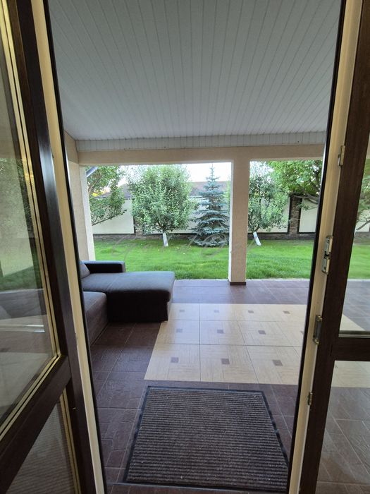 Оренда Будинку з басейном та сауною.Камін,Газ. Осокорки