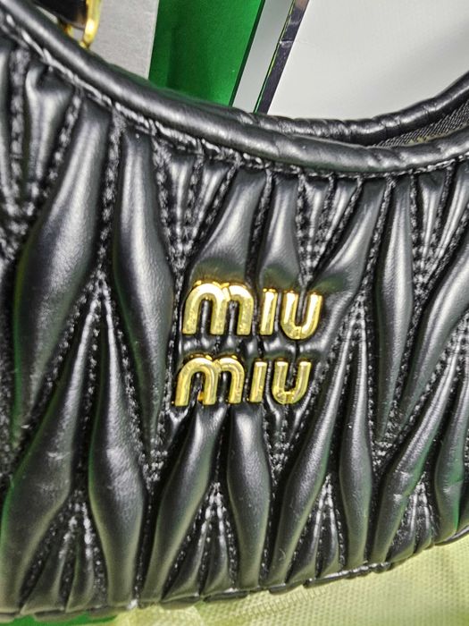 Torebka damska Miu Miu torba biznesowa nowość czarna lodeczka kuferek