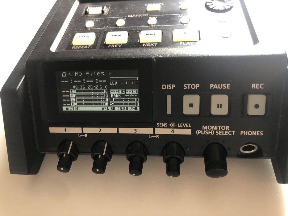 Gravador de Áudio - Edirol R-44