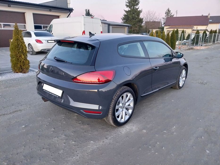 Volkswagen Scirocco Lift, XENON, Navi, Silnik na pasku.