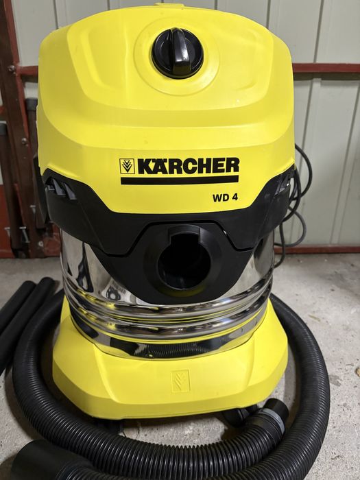 Pokazowy Karcher WD4 Premium inox bardzo dobry stan