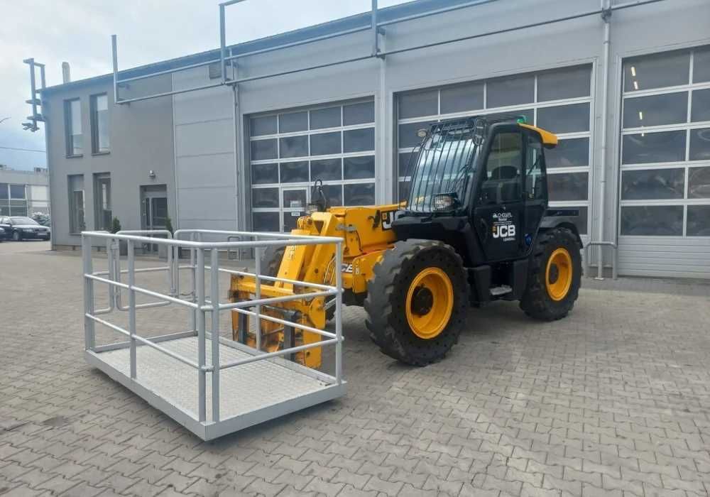 Wynajem sprzętu budowlanego, koparki, ładowarki, auta, spychacz, walec