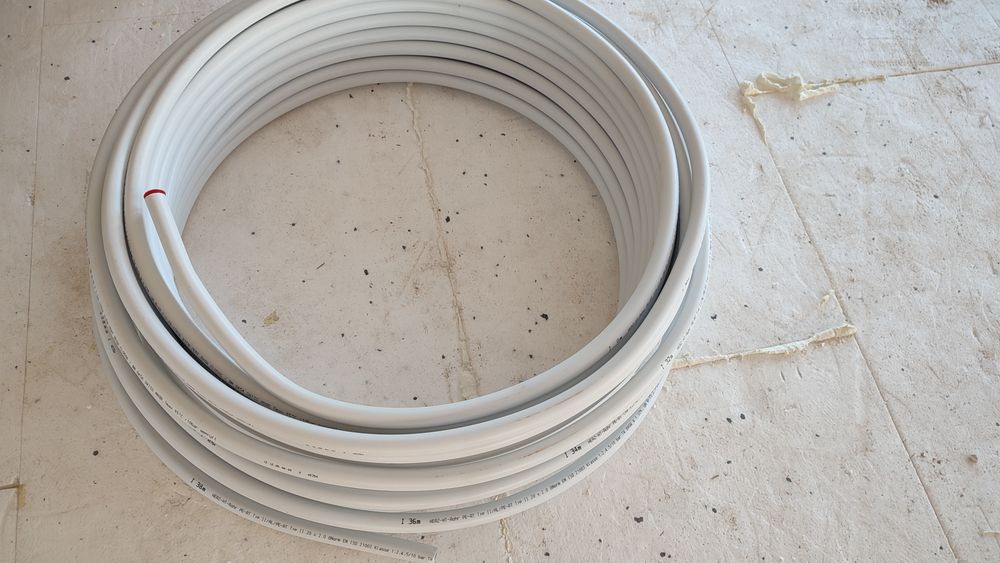 Herz rura pert 20x2 pozostałość po budowie 38 metrów