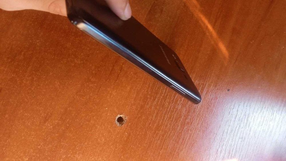 Продам Samsung J2 Prime