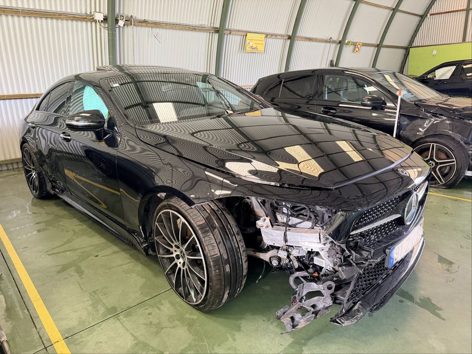 Mercedes CLS 300d AMG 245 CV 2019 (iuc barato) 109.000kms Nacional