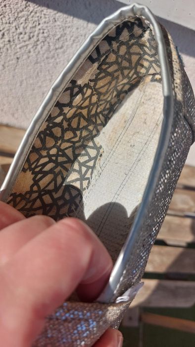 38 Toms błyszczące buty wiosenne
