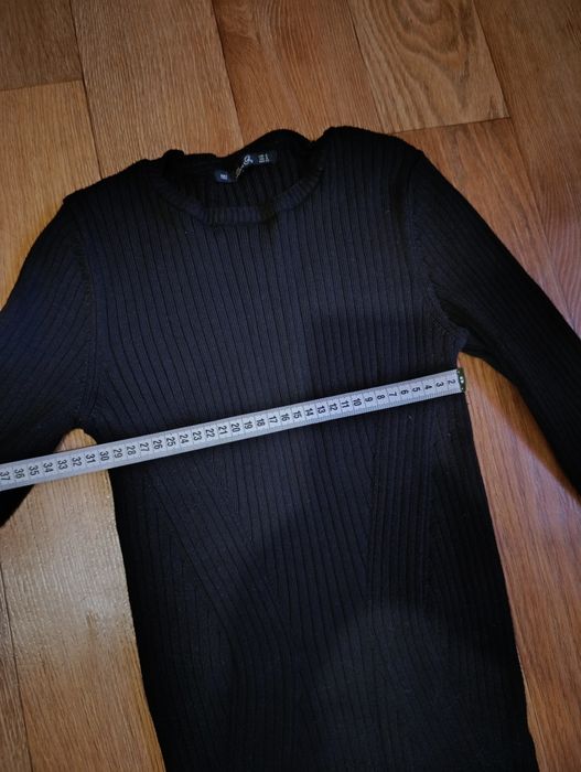 Женское чёрное платье "миди"