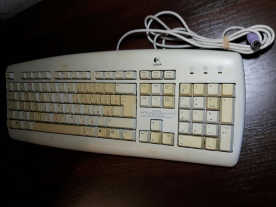 Клавіатура Logitech