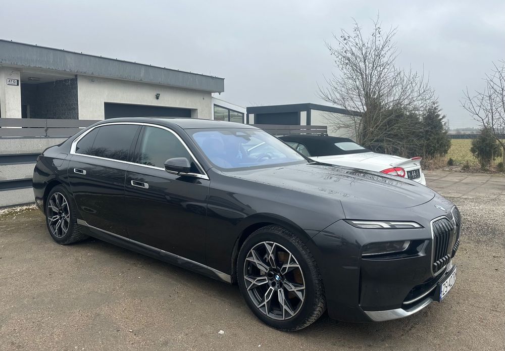 BMW Seria 7 Pierwszy właściciel, salon Polska, bezwypadkowy, OKAZJA!!!