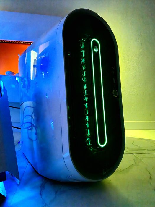 Новий корпус +СВО 310W TDP Alienware Aurora R13 Lunar Mod mATX iTX