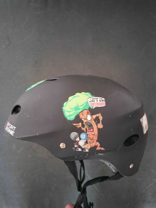 Capacete Sport Zone (skate/patins)