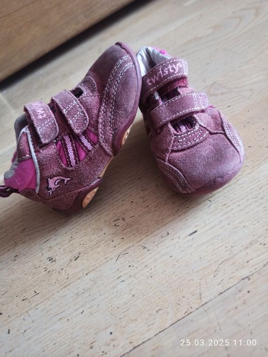 Кросівки 22 р весна-осінь