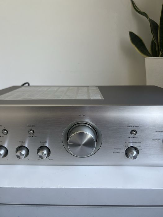 Продам усилитель Denon Pma-710AE