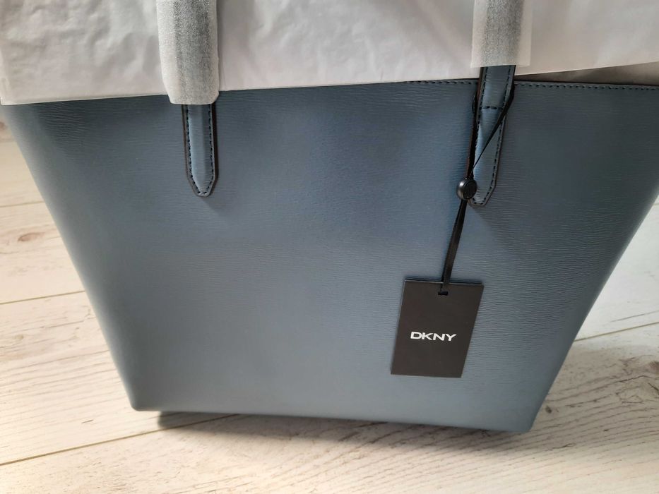 Torebka DKNY niebieska