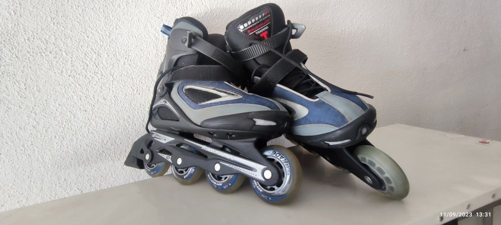 A-Patins Rollerblade impecáveis